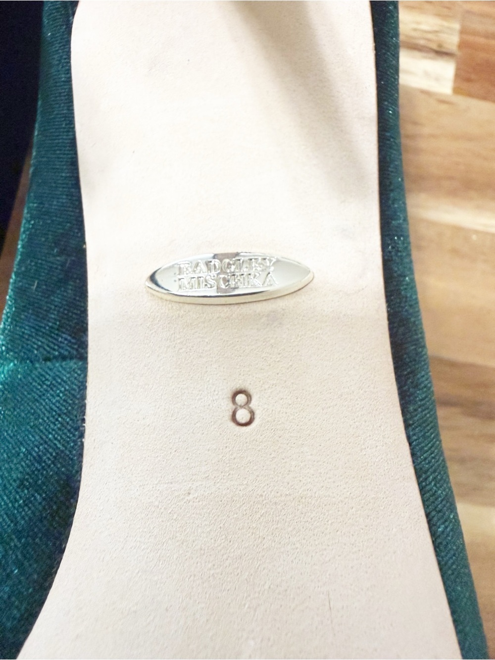 Badgley Mischka Collection Cher Crystal
Embellished Pump in Emerald Green Velvet - Picture 10 of 10